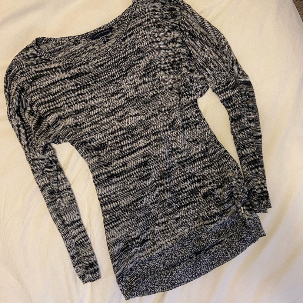 American Eagle sweater XXS